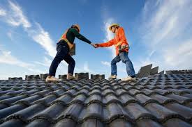 Fast & Reliable Emergency Roof Repairs in Altamont, IL